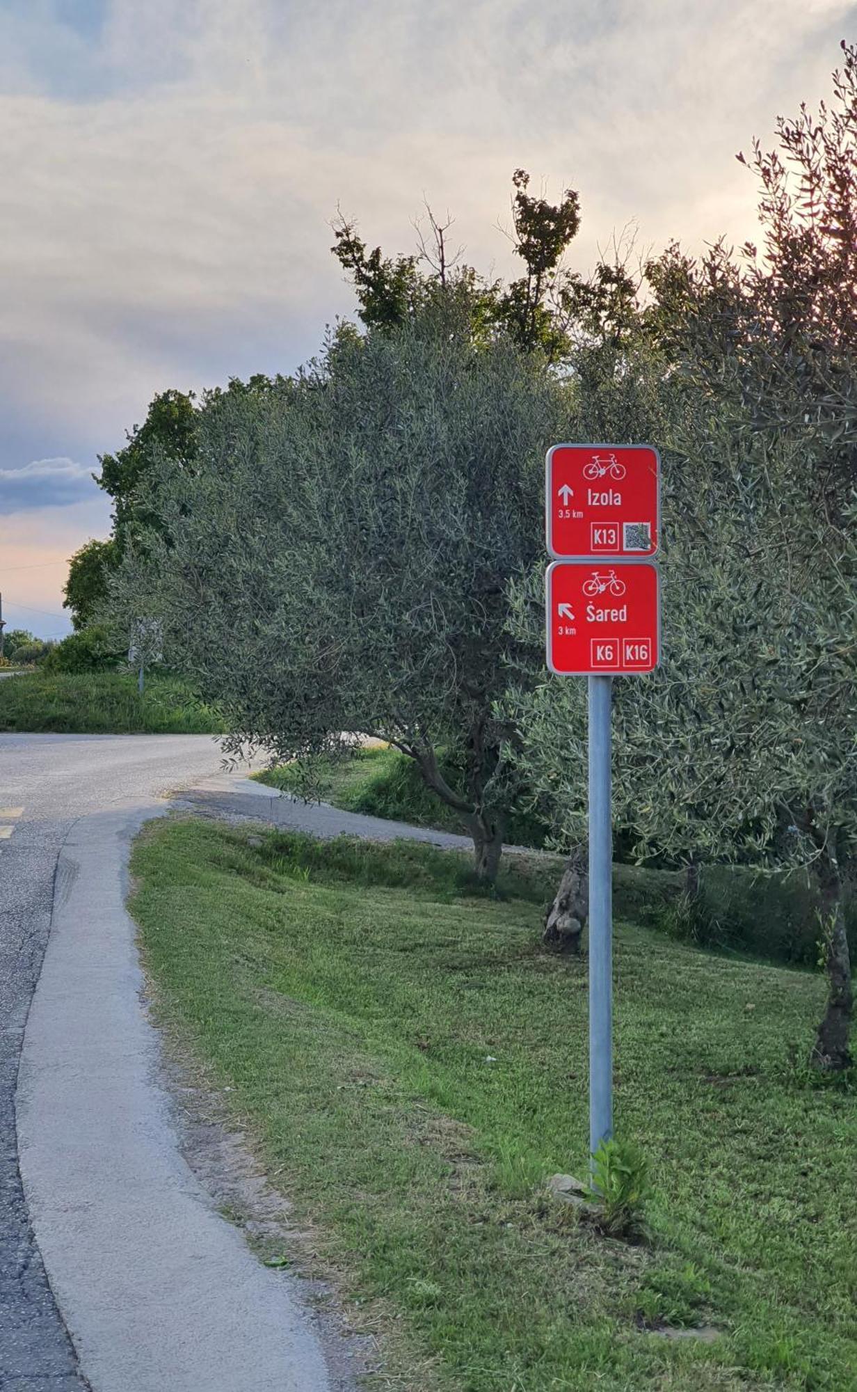 Apartma Vista Baredi Izola Exteriör bild